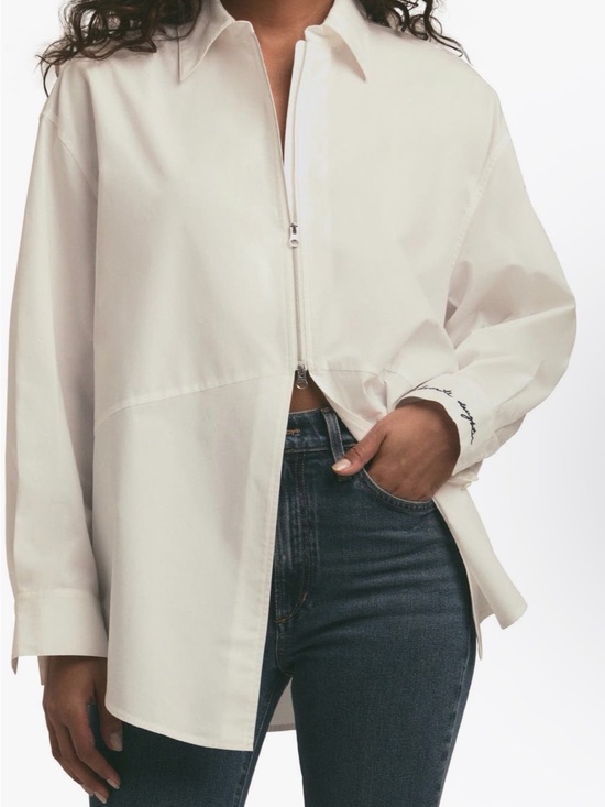 Favorite Daughter Tops - Favorite Daughter White Zip-Front Oversized Shirt.